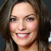 Alana De La Garza Nahé