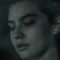 Alanis Guillen Nahé