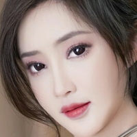 Alice Zhou Yanxii Nahé