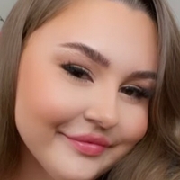 alittlebitcheeky Nahé