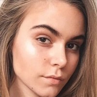 Amberleigh West Nahé