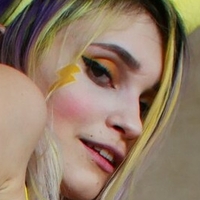 Amelie Weed Nahé