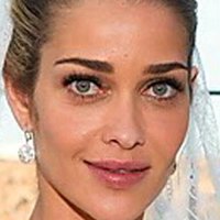 Ana Beatriz Barros Nahé