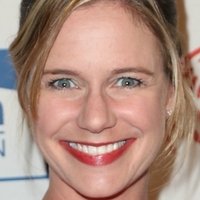 Andrea Barber Nahé