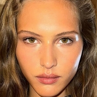 Angelina Kendall Nahé