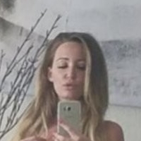 Ashley Mitchell Nahé