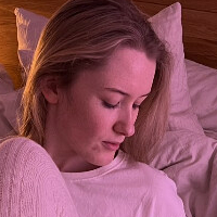 ASMR Emily Nahé