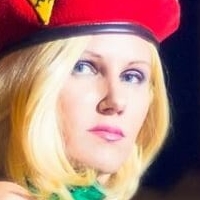 AZ Power Girl Nahé
