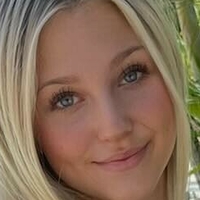Baylee Brush Nahé