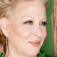Bette Midler Nahé