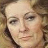Betty Beckers Nahé