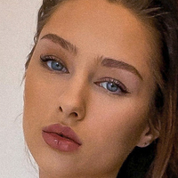blueeyedthing Nahé