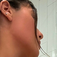 bootybyem Nahé