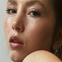 Carly Estelle Nahé