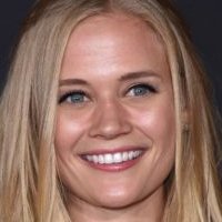 Carly Schroeder Nahé