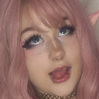 carolinemeeoww Nahé