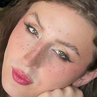 carriemadsinfree Nahé