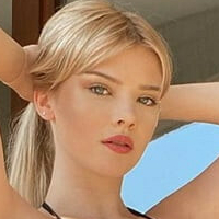 Celine Melina Nahé