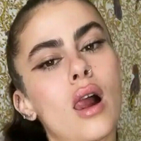 Charlieshe Nahé