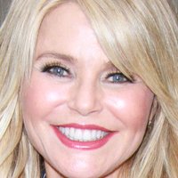 Christie Brinkley Nahé