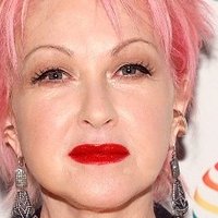 Cindy Lauper Nahé