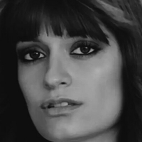 Clara Luciani Nahé