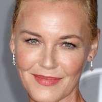 Connie Nielsen Nahé
