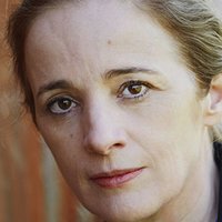 Cristin Konig Nahé