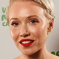 Daisy Lewis Nahé