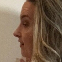 daphnewest Nahé
