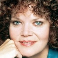 Eileen Brennan Nahé