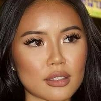 Elena Tsushima Nahé