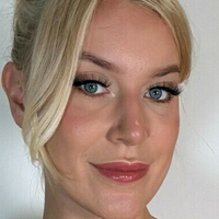 Emily Brooke Nahé