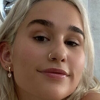 Emily_H Nahé