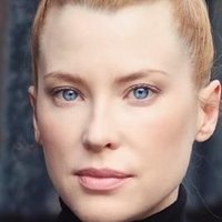 Emma Booth Nahé