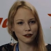 Enni Ojutkangas Nahé