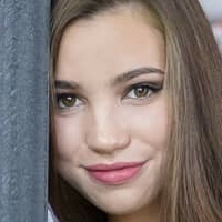 Fiege Eszter Nahé