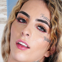 Isa Lauren Nahé
