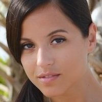 Janessa Brazil Nahé