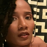 Jet Setting Jasmine Nahé