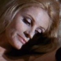 Jill Ireland Nahé