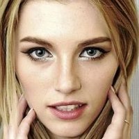 Jourdan Miller Nahé