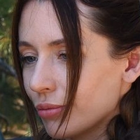 Julia Rain Nahé