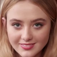 Kathryn Newton Nahé