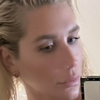KeshaRose Nahé