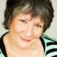 Kris McQuade Nahé