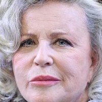 Krystyna Janda Nahé
