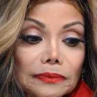 La toya Jackson Nahé