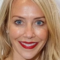 Laura Hamilton Nahé