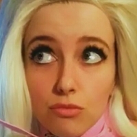 LauraSparkling Nahé